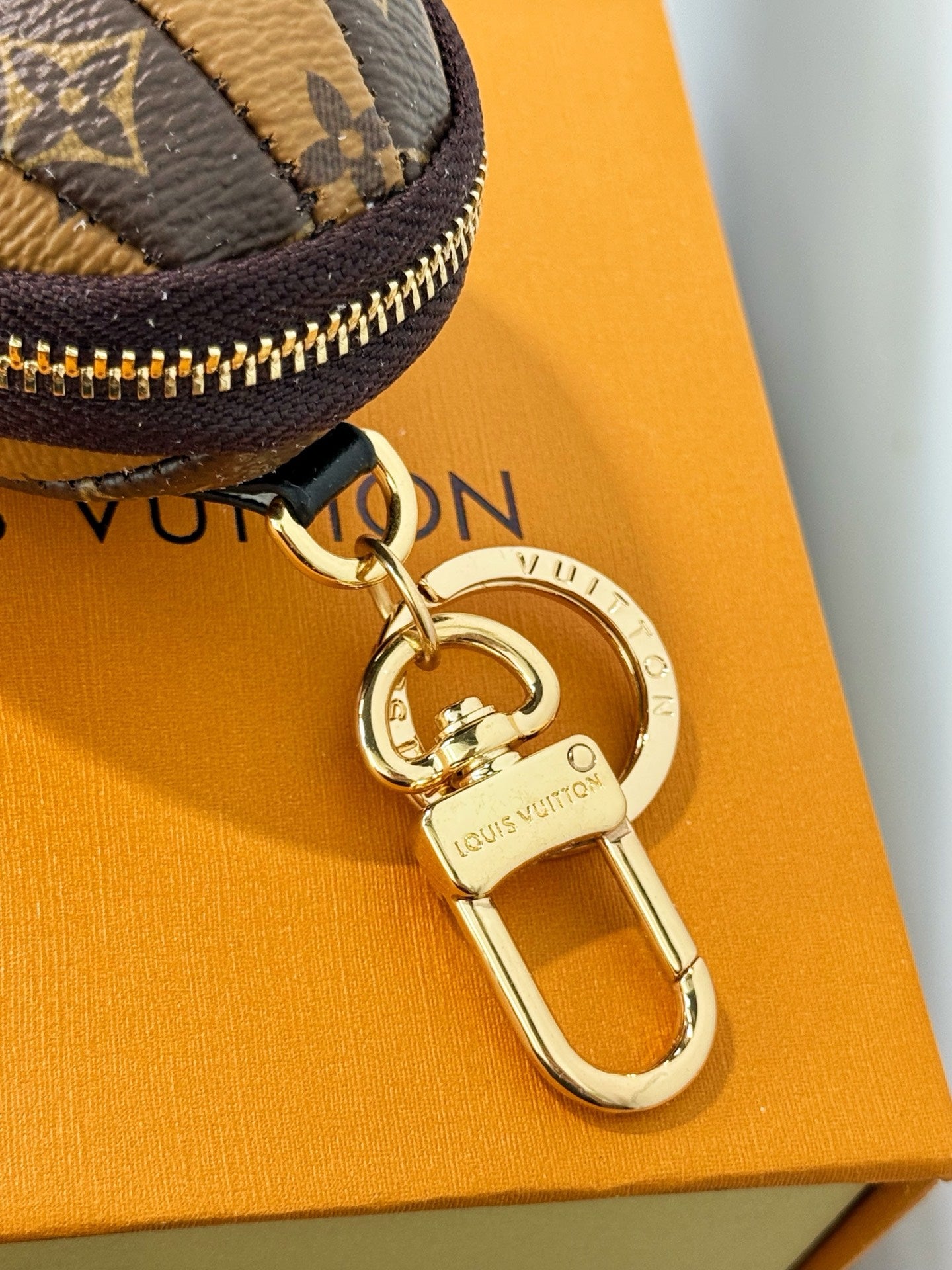 Mini hot air balloon bag charm