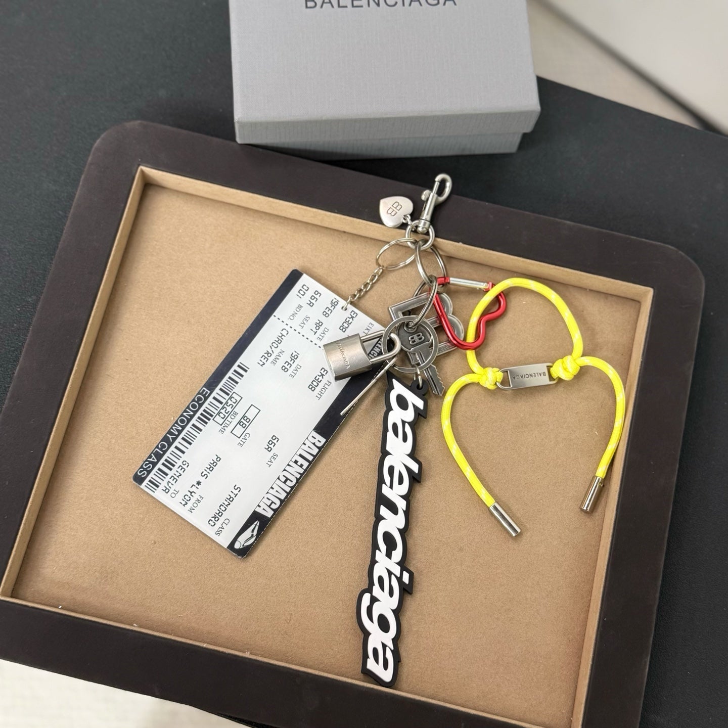 Kit Charm/Keychain in Multicolor