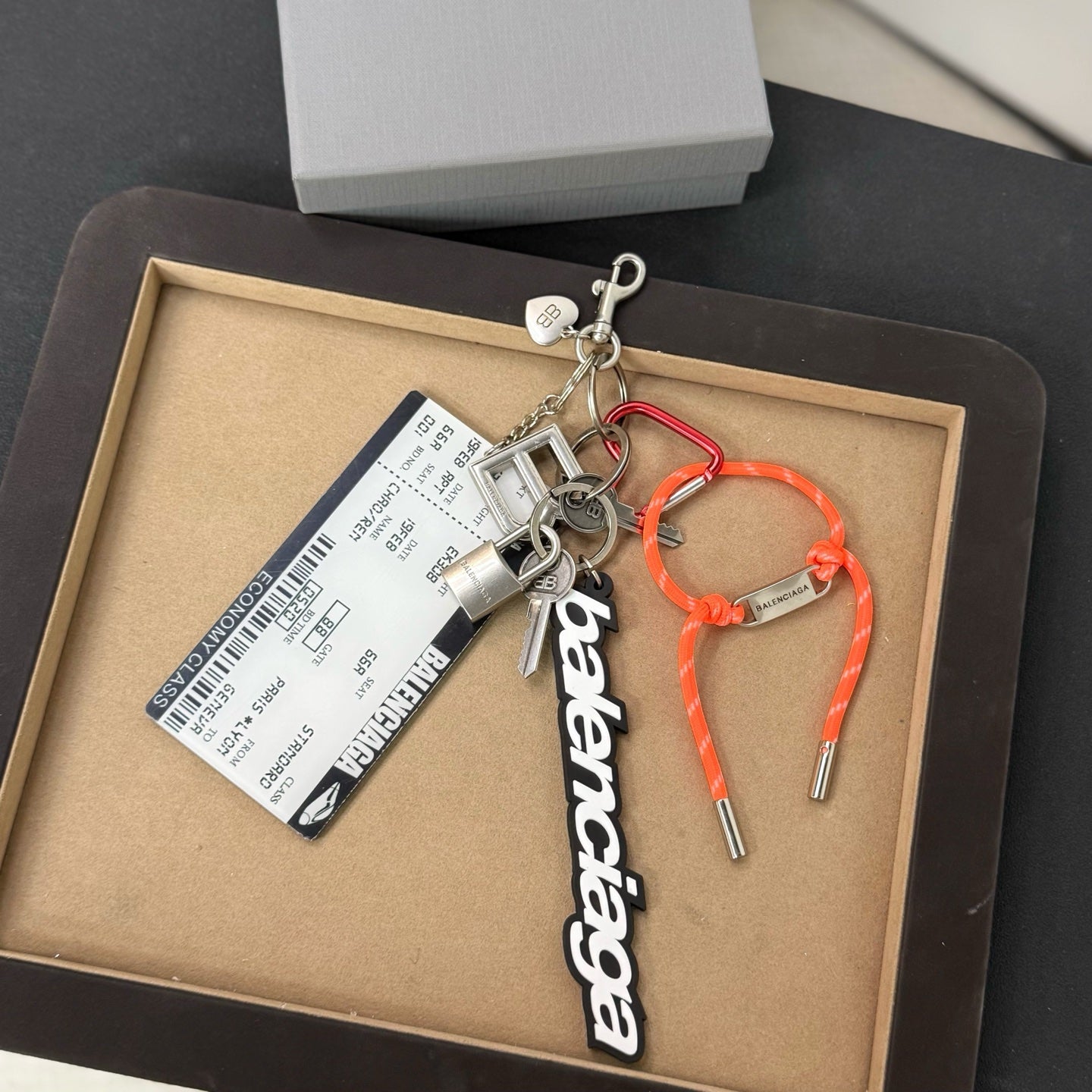 Kit Charm/Keychain in Multicolor