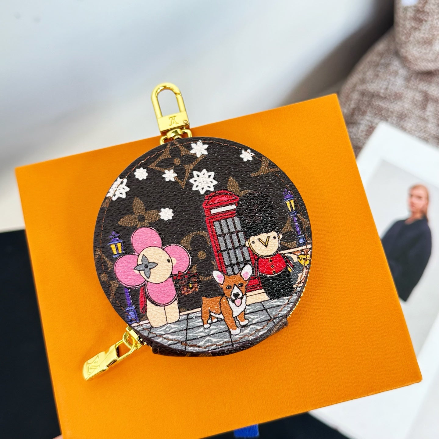 Round Coin Purse Vivienne Christmas Animation