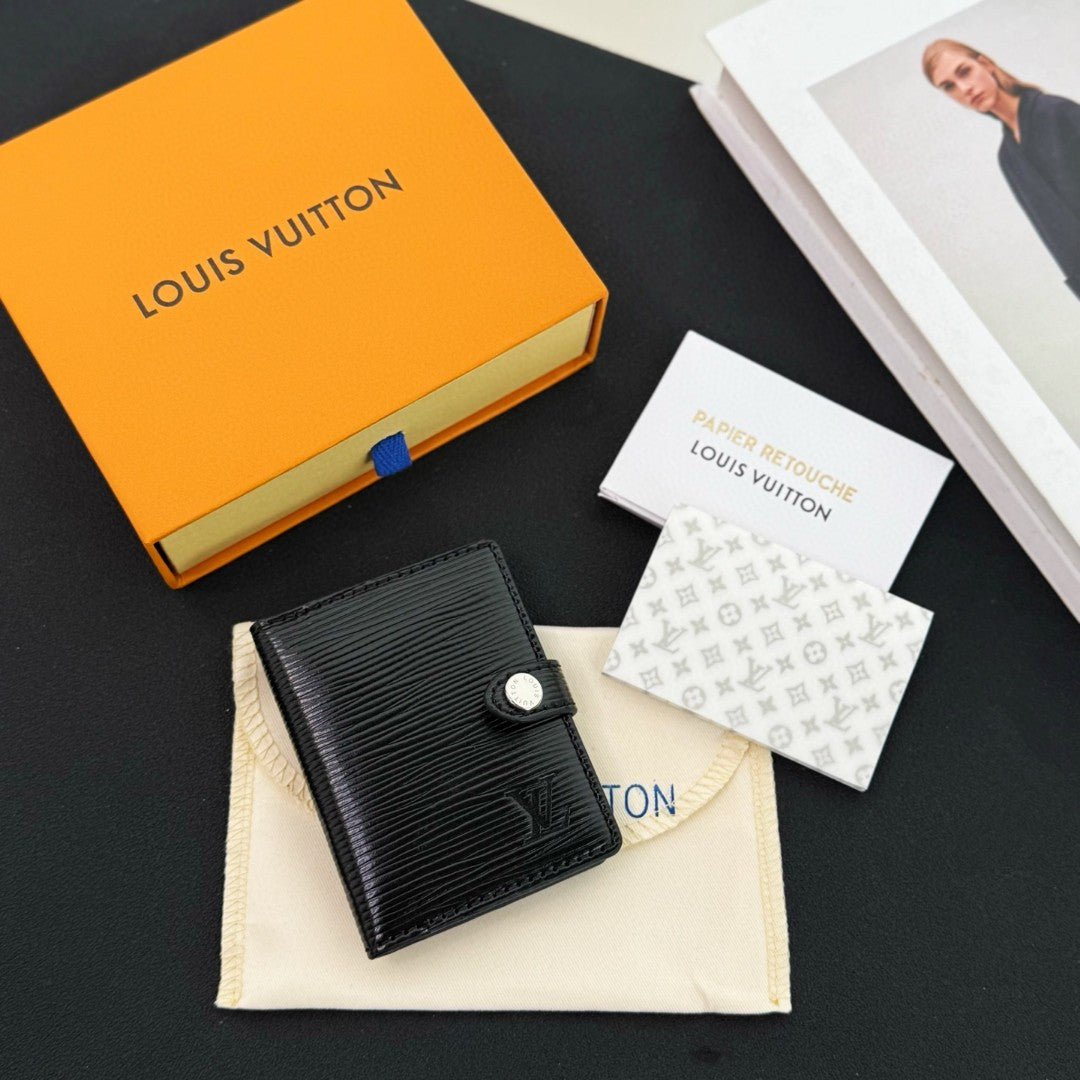 Mattifying Paper Case