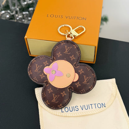Vivienne Head Mng Mirror Key Holder