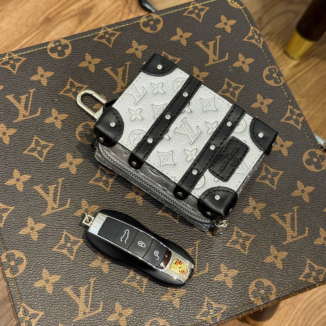 Mini Trunk Bag Charm & Pouch