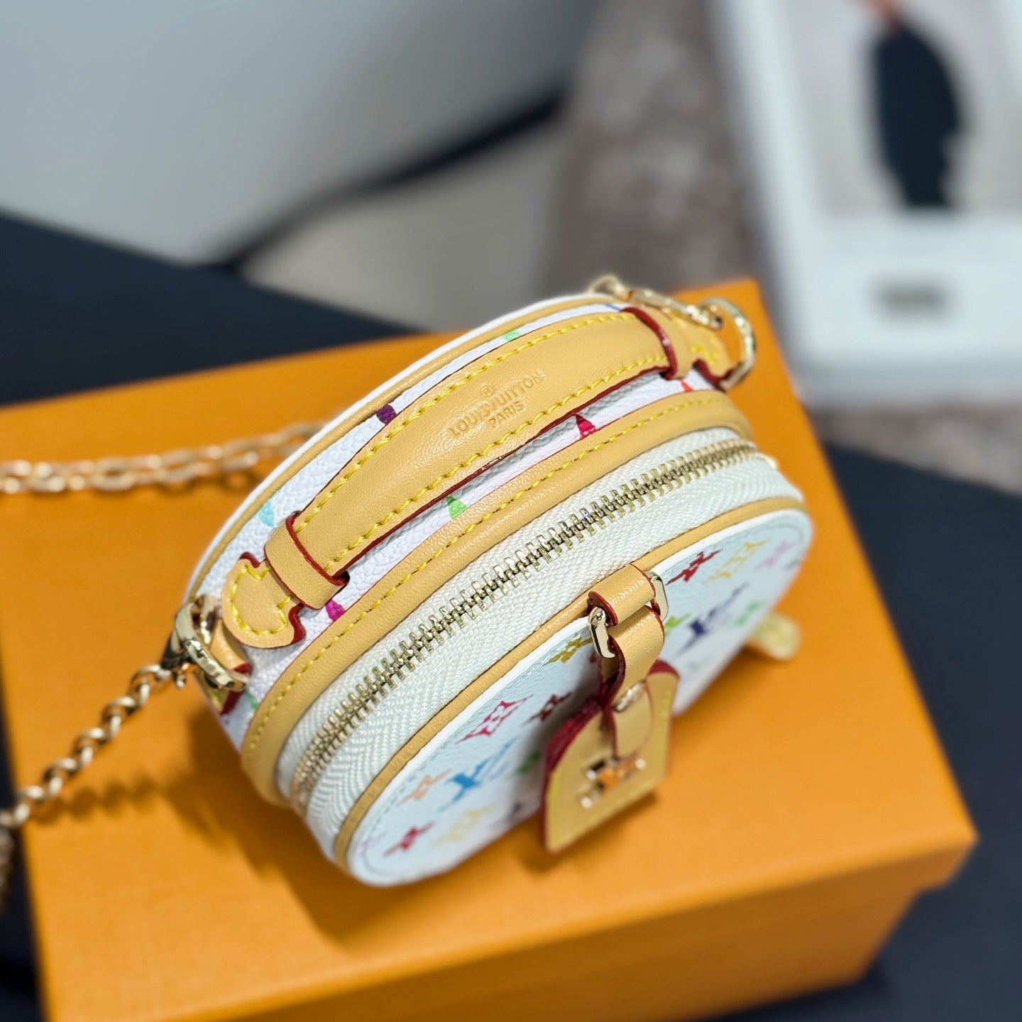 Bijou de sac Mini Boîte Chapeau Monogram Multicolore White