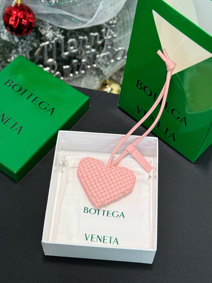 Intrecciato Heart Bag Charm (Bordeaux)