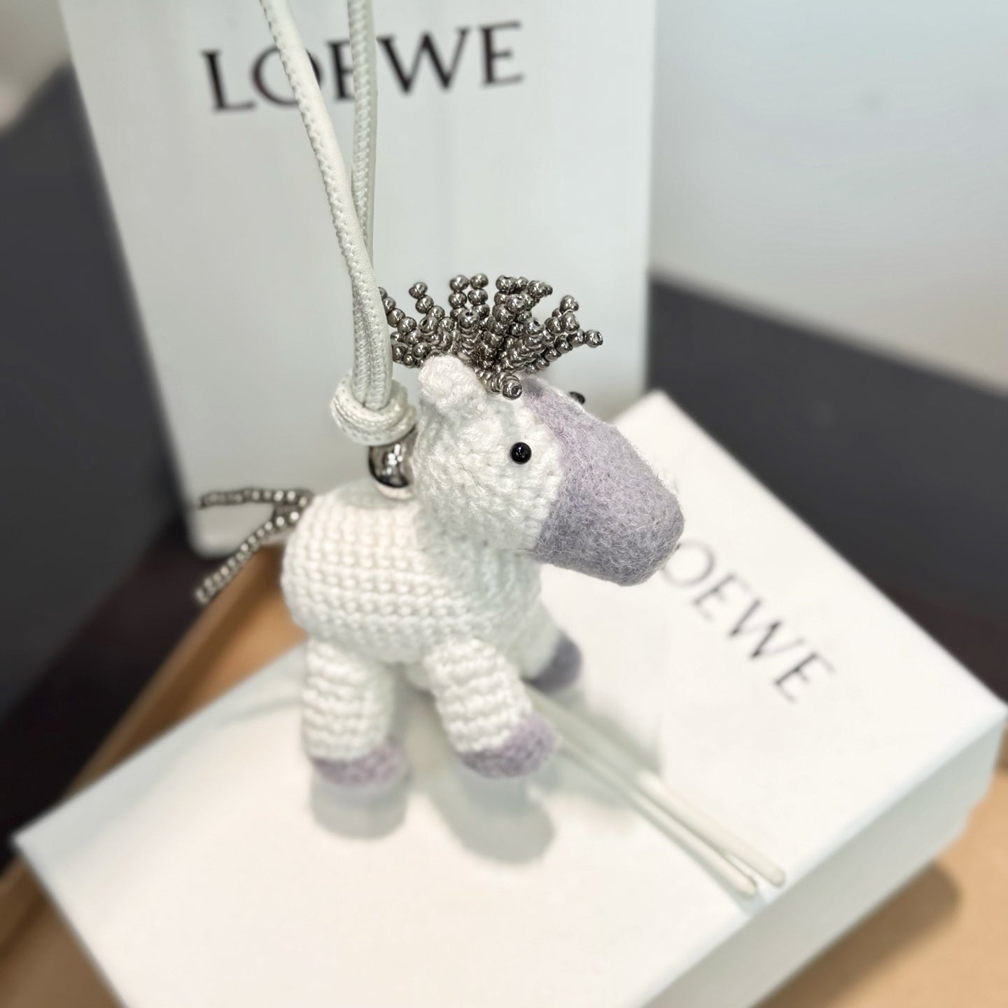 Horse Charm in Knitted Wool。