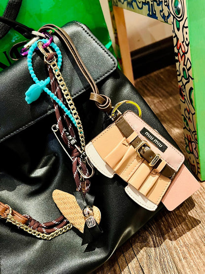 Leather keychain trick