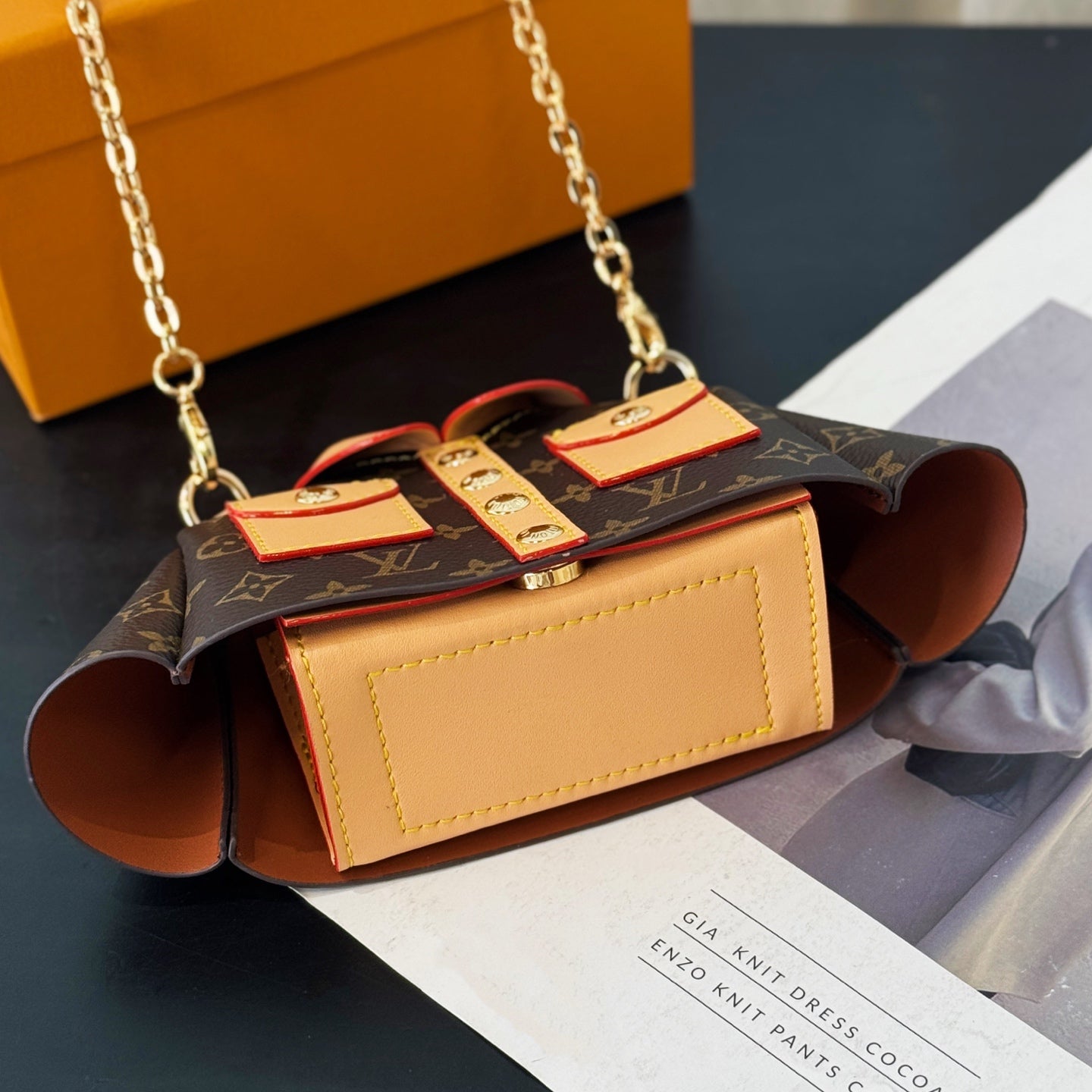 Mini shirt bag