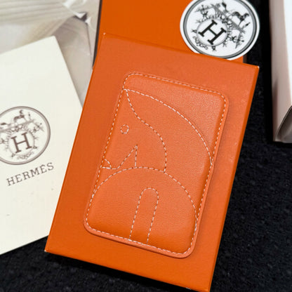 Mobile magnetic card holder