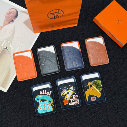 Mobile magnetic card holder