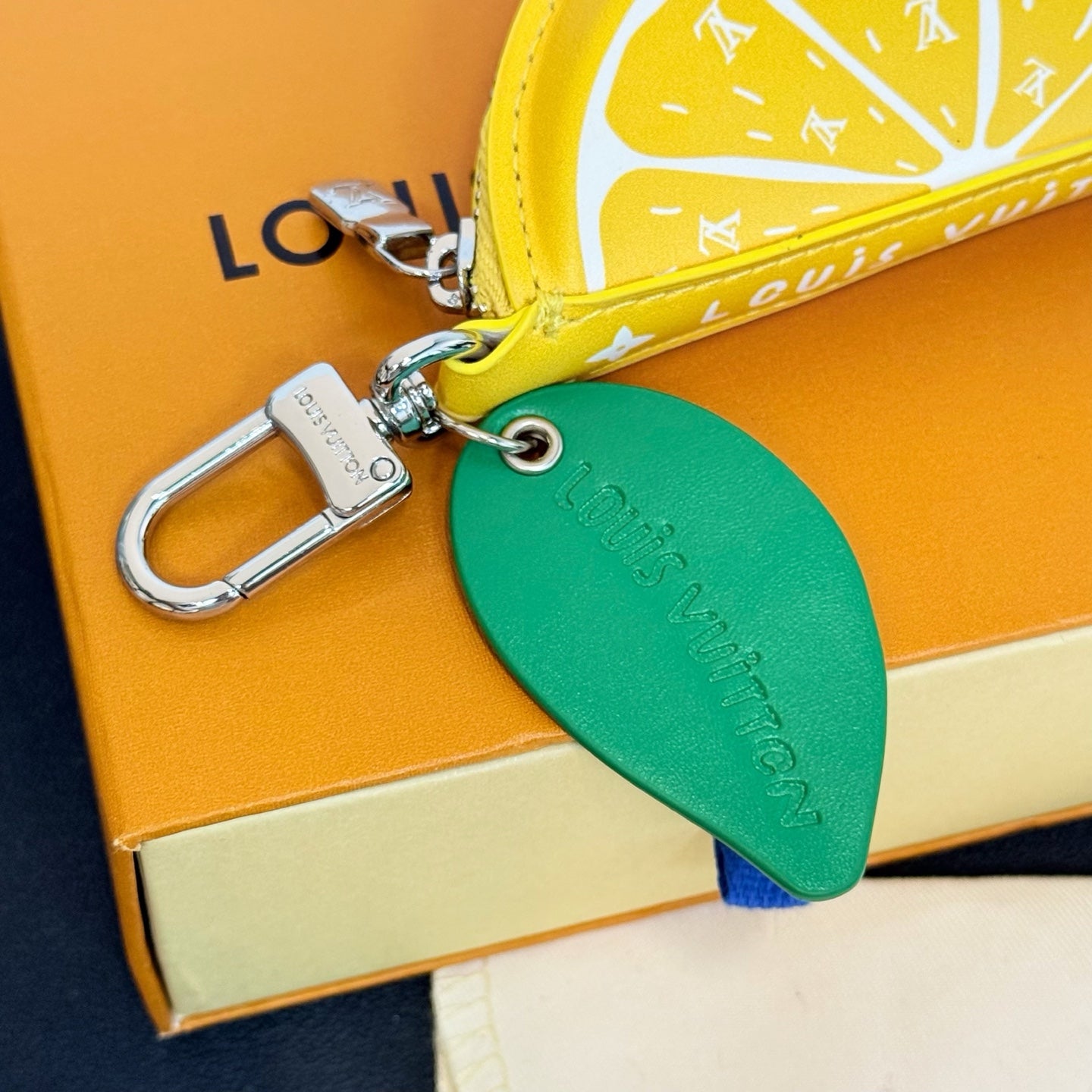 Lemon bagcharm