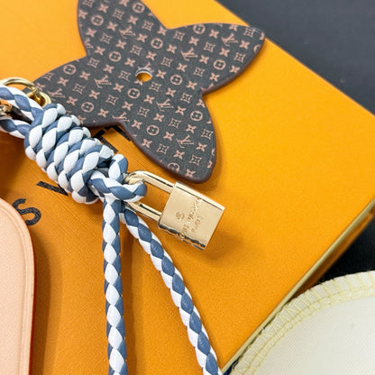 Lock And Bloom Stacking Bag Charm