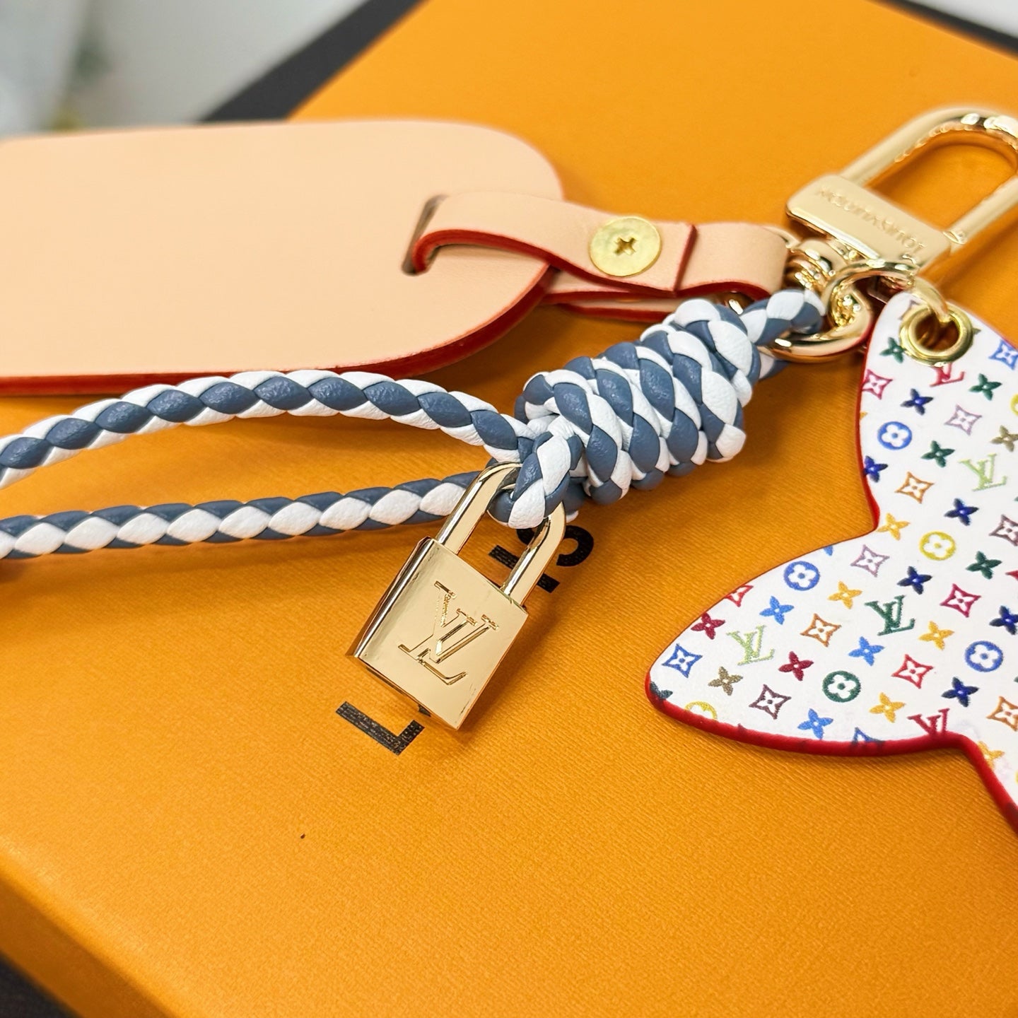 Lock And Bloom Stacking Bag Charm